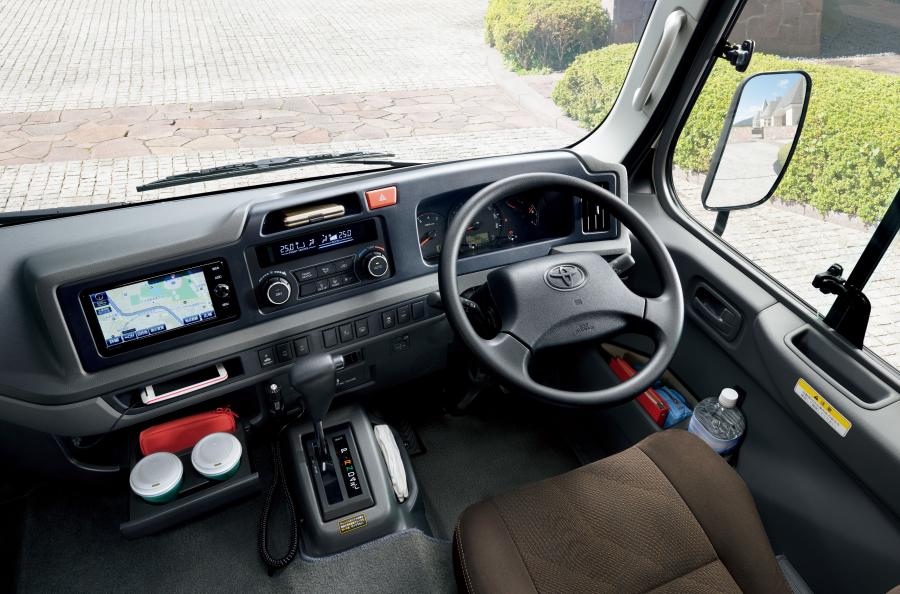 Торпедо Toyota Coaster EX 2016 года  (JP) (фото 6 из 9)
